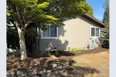 9022 NE 41st Street, Yarrow Point, WA 98004 - Photo 4