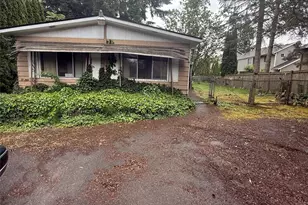 20104 75th Ave NE, Kenmore, WA 98028 - Photo 2