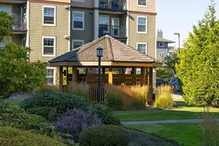 690 32nd St, Bellingham, WA 98225 - Photo 36