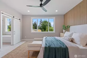 7825 NE 143rd St, Kirkland, WA 98034 - Photo 22