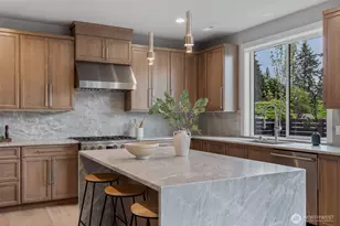 7825 NE 143rd St, Kirkland, WA 98034 - Photo 8