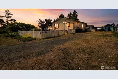 505 Chenois Avenue SE, Ocean Shores, WA 98569 - Photo 30