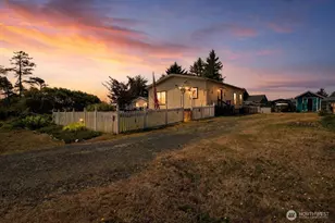 505 Chenois Ave SE, Ocean Shores, WA 98569 - Photo 30