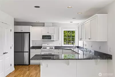 2618 Washington Boulevard, Anacortes, WA 98221 - Photo 8