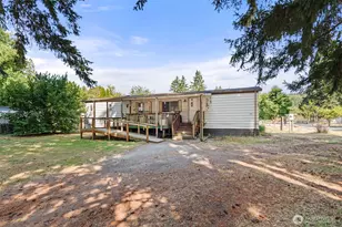 801 Nisqually Park Dr SE, Olympia, WA 98503 - Photo 2