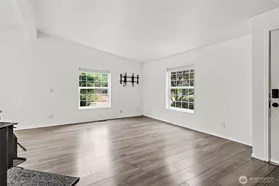 19706 215th Street E, Orting, WA 98360 - Photo 6