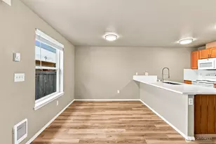 4042 S Warner St, Tacoma, WA 98409 - Photo 6