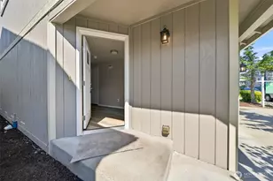 4042 S Warner St, Tacoma, WA 98409 - Photo 2