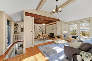 325 NW 74th St, Seattle, WA 98117 - Photo 8