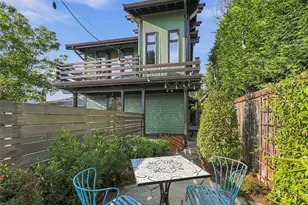 325 NW 74th St, Seattle, WA 98117 - Photo 6