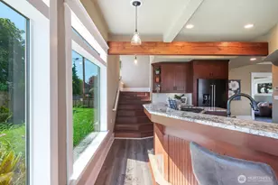 1118 4th St, Anacortes, WA 98221 - Photo 16