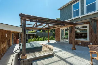 1118 4th Street, Anacortes, WA 98221 - Photo 32
