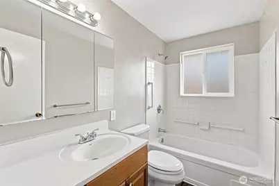 3221 Quatermass Avenue NE, Bremerton, WA 98310 - Photo 6