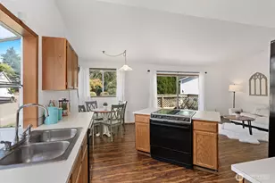 35002 14th Ave SW, Federal Way, WA 98023 - Photo 6