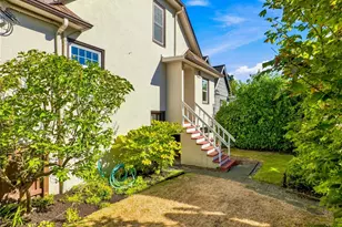 7719 Ashworth Ave N, Seattle, WA 98103 - Photo 34