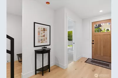 1970 25th Avenue E, Seattle, WA 98112 - Photo 6