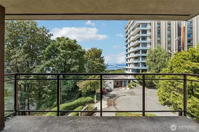 500 5th Avenue W #601, Seattle, WA 98119 - Photo 22