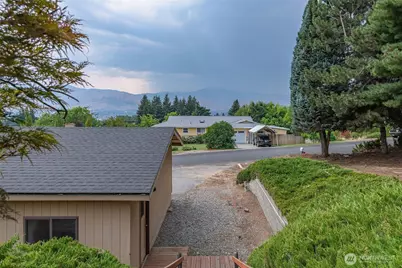 840 N Kentucky Avenue, East Wenatchee, WA 98802 - Photo 30
