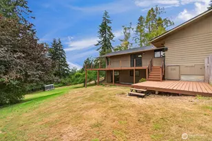 48 Clover St, Cathlamet, WA 98612 - Photo 32