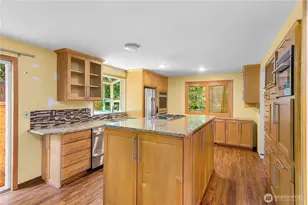 8514 Bender Cir NE, Bremerton, WA 98312 - Photo 10