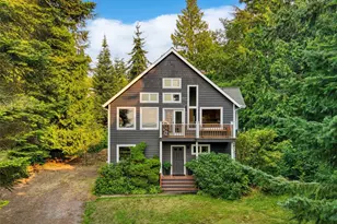 223 Huckleberry Pl, Port Townsend, WA 98368 - Photo 1