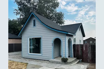 260 SW 6th Avenue SW, Ephrata, WA 98837 - Photo 1