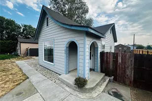 260 SW 6th Ave SW, Ephrata, WA 98837 - Photo 2