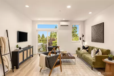 1914 C Ferry Avenue SW, Seattle, WA 98116 - Photo 4