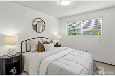 4302 225th Street SW, Mountlake Terrace, WA 98043 - Photo 24