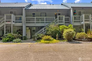 210 Salmon St, Clallam Bay, WA 98326 - Photo 4
