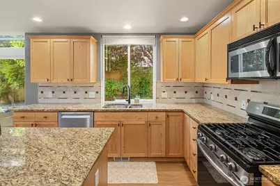 22418 SE 281st Street, Maple Valley, WA 98038 - Photo 10