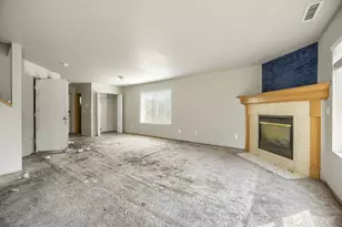 9502 187 St Ct E, Puyallup, WA 98375 - Photo 6