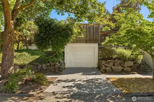 1703 NE 73rd St, Seattle, WA 98115 - Photo 32