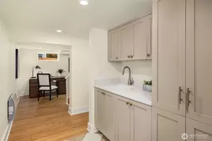 1703 NE 73rd St, Seattle, WA 98115 - Photo 24