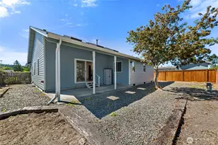 307 Champion St, Steilacoom, WA 98388 - Photo 28