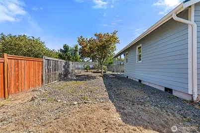 307 Champion Street, Steilacoom, WA 98388 - Photo 30