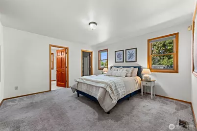 307 Champion Street, Steilacoom, WA 98388 - Photo 24