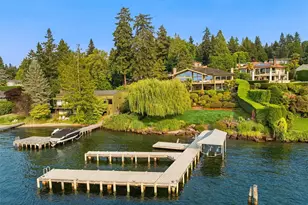 49 Holly Hill Dr, Mercer Island, WA 98040 - Photo 2