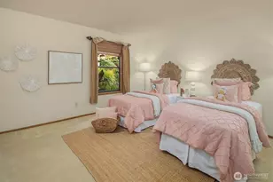 49 Holly Hill Dr, Mercer Island, WA 98040 - Photo 22