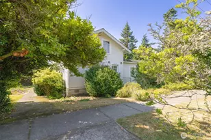 1414 McKenzie Ave, Bellingham, WA 98225 - Photo 4