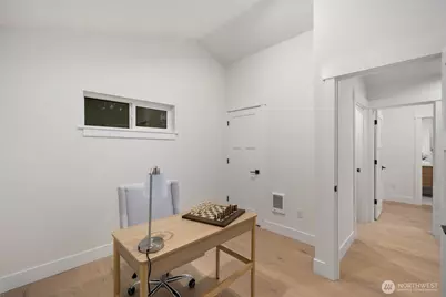 12040 5th Avenue NE, Seattle, WA 98125 - Photo 22