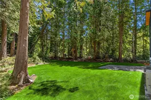 10399 NE Pine Way, Bainbridge Island, WA 98110 - Photo 36