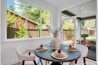 13004 NE 112th Street, Kirkland, WA 98033 - Photo 12