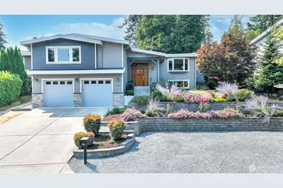 1703 128th Avenue SE, Bellevue, WA 98005 - Photo 1