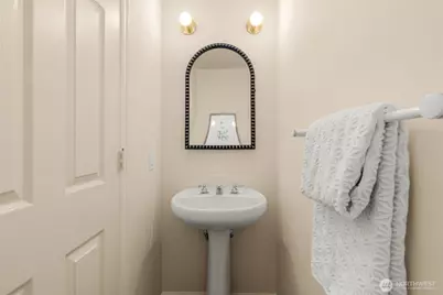 10042 Main Street #112, Bellevue, WA 98004 - Photo 10