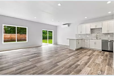 740 E Lakeshore Drive East, Shelton, WA 98584 - Photo 8