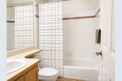 8653 Avondale Rd NE #D208, Redmond, WA 98052 - Photo 12