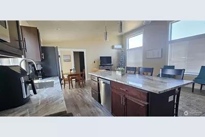 943 Silver King Avenue SE, Ocean Shores, WA 98569 - Photo 6