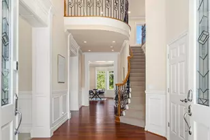 2330 279th Dr SE, Sammamish, WA 98075 - Photo 8