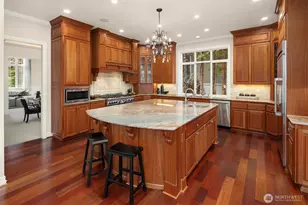 2330 279th Dr SE, Sammamish, WA 98075 - Photo 10